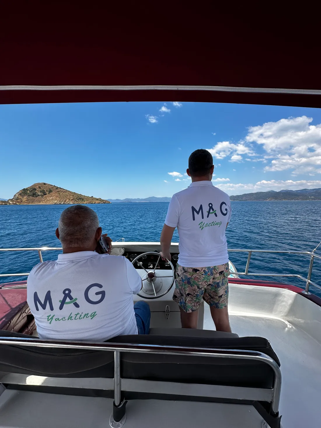MAG Yachting ekibi dümen başında