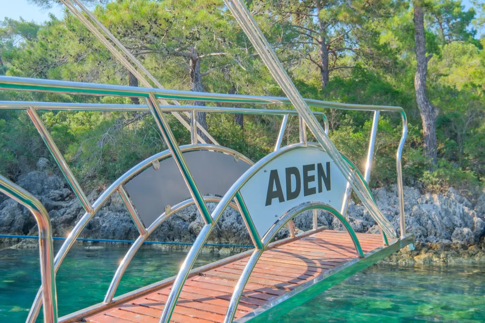 ADEN yüzme platformu